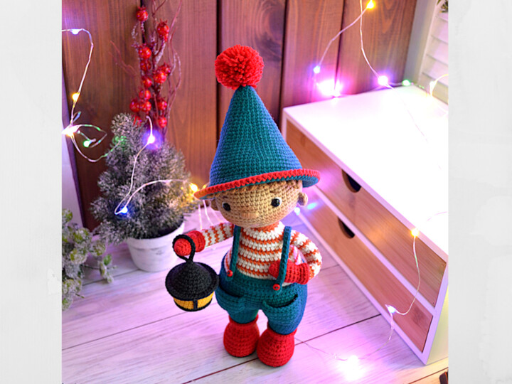 Amigurumi Christmas doll Oliver, the Christmas Gnome / Christmas Elf