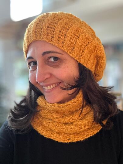 Häkelanleitung für ein Mützen-Loop Set "Trenzas"