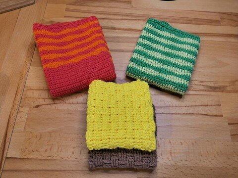 Anleitung für gehäkelte Spül- und Küchentücher in 2 verschiedenen Mustern