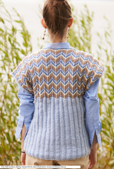 Pullunder mit Zackenpasse in Hellblau, Jeansblau, Grau, Natur, Taupe und Kamelbraun