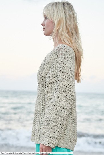 Fledermauspulli mit Ajourrippen