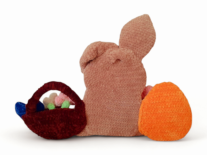 Crochet pattern bunny door decoration