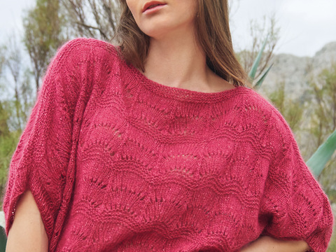 Pulli im Wellenmuster