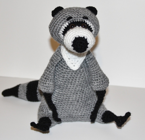 Häkelanleitung kleiner Waschbär