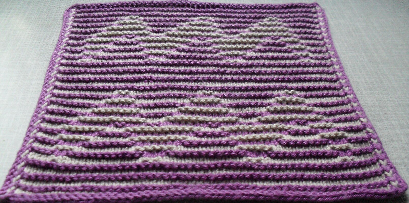 Tierkreiszeichen Wassermann in Schattenstricktechnik