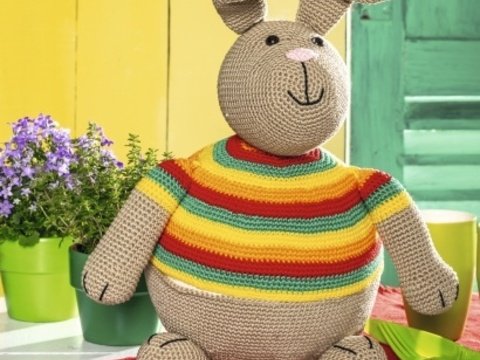 Hase als Eierwärmer in Groß und Klein häkeln