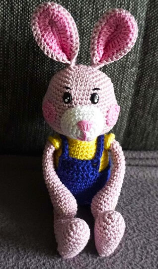 Häkelanleitung: Hase Judy Cottontail