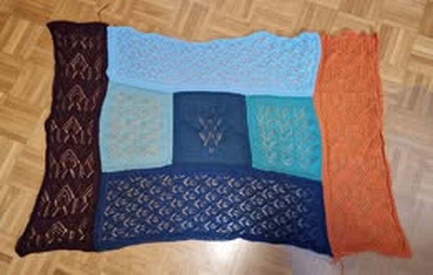 9 1/2 Monats-KAL Decke "Ajour d'amour"