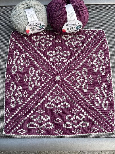 Jahresdecke 2025 Patchwork-Norway-Decke, gestrickt