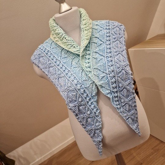 Häkelanleitung Dreieckstuch "Aiolos"