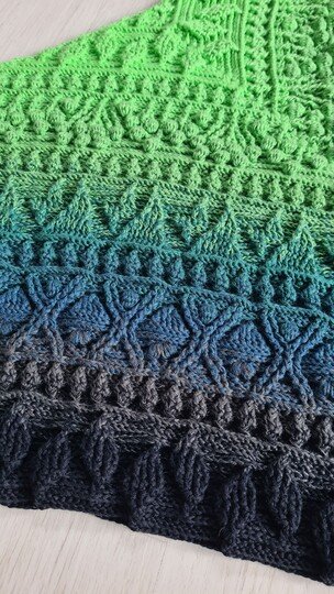 Häkelanleitung Dreieckstuch "Aiolos"