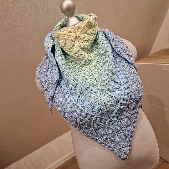 Häkelanleitung Dreieckstuch "Aiolos"