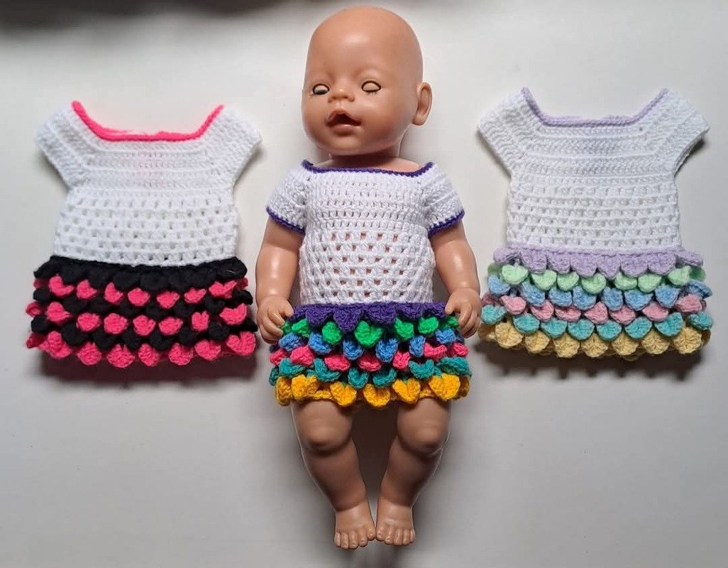 Puppen Kleid Drachenschuppen