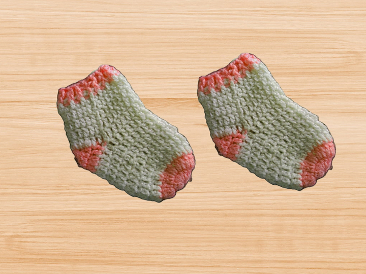 Crochet baby socks 6 -12 months