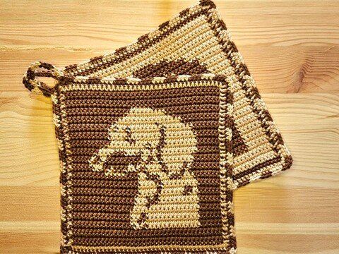 Häkelanleitung Topflappen "Dackel"