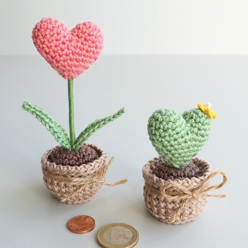 Heart / cactus in a flower pot - 2 variants - Image 9