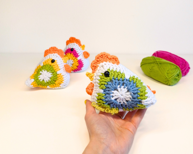Crochet Pattern: Granny Square Chicken - Rustic Hen Crochet Decor