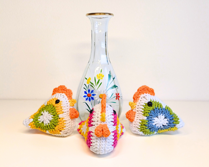 Crochet Pattern: Granny Square Chicken - Rustic Hen Crochet Decor