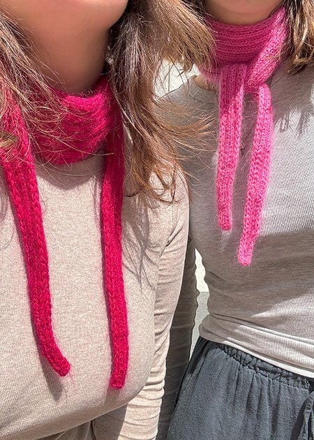 Small scarf knitting pattern in 2x2 rib pattern, one size - Image 3