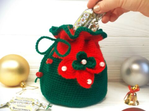 Crochet Candy bags, Crochet pattern, Drawstring gift bag, Little Christmas