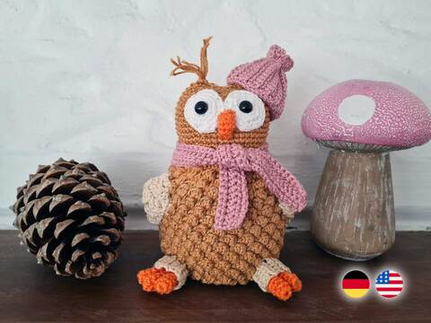 Hoot, a little winter owl - crochet pattern