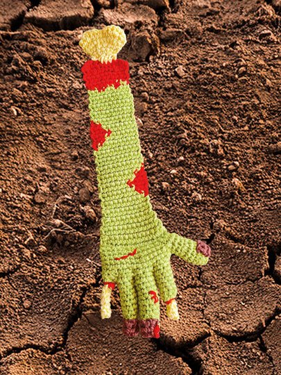Zombie hand bookmark - Freebie crochet pattern