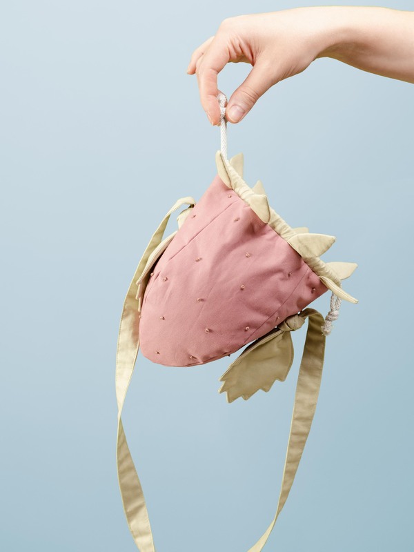 Strawberry Bag Sewing Pattern for Kids: Easy Step-by-Step Instructions