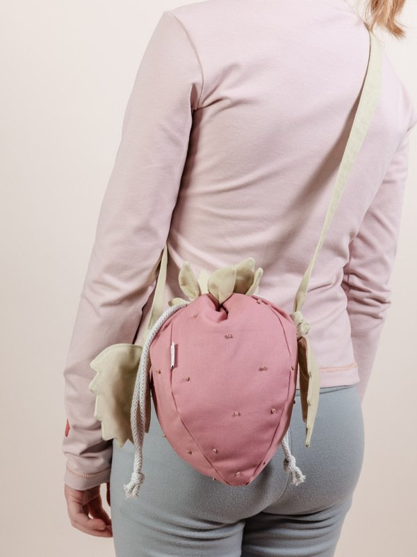 Strawberry bag sewing pattern for kids - Image 8