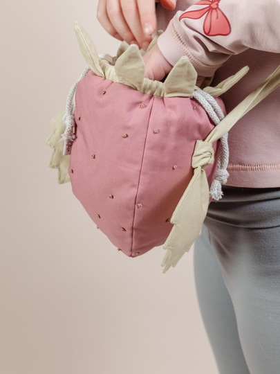 Strawberry bag sewing pattern for kids