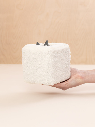 Audiobox Cover with Elastic: Sewing Pattern with Instructions