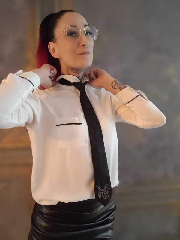 E-Book Karla Krawatte