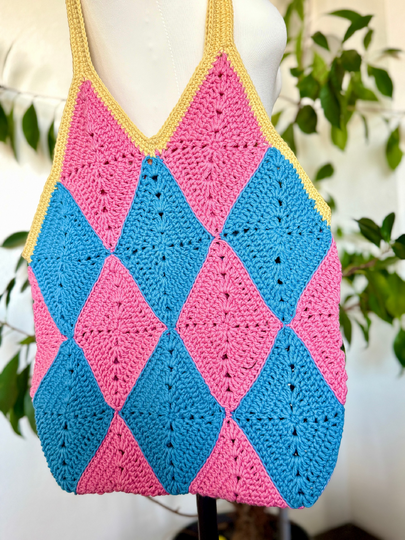 Diamond Moving Tote | Harlequin Granny Square Bag | Geometric Crochet Patte