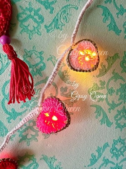 Häkelanleitung Herz Lichterkette – Romantische DIY-Deko für Zuhause