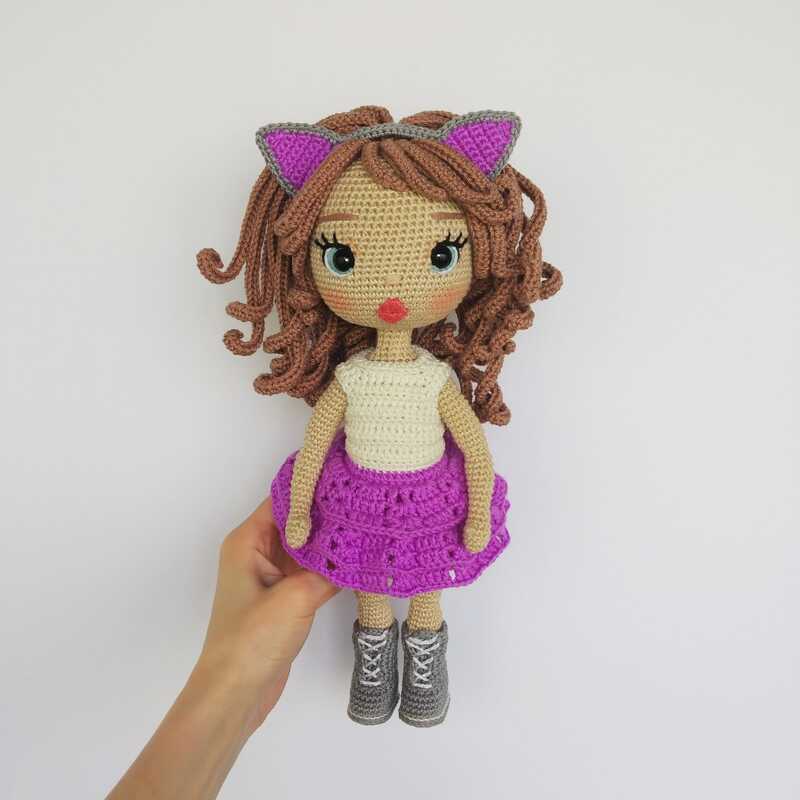 Astrid in pussycat outfit, Crochet doll pattern amigurumi Astrid, doll base - Image 4