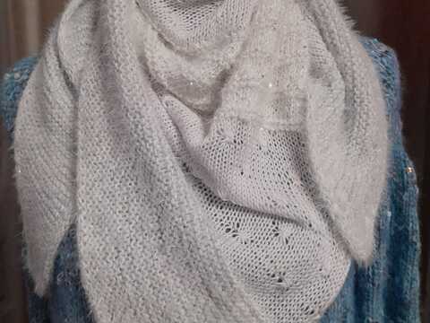 Märchenhaftes Dreiecktuch - Schneeweißchen in 2 Gr. - Allergiker geeignet