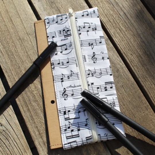 Conne - das Stifteetui zum Abheften