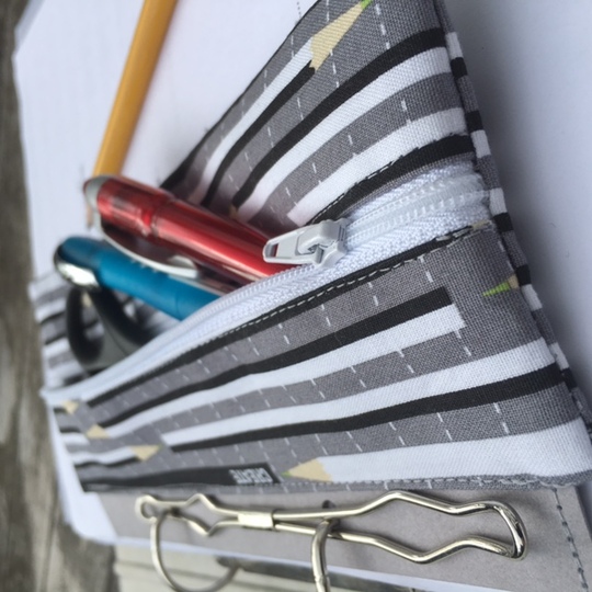 Conne - das Stifteetui zum Abheften