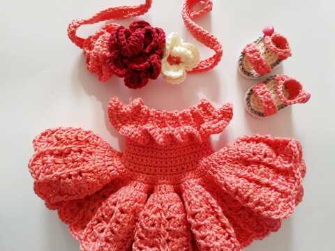 Gehäkeltes Latina-Kleid für die Astrid-Puppe (30 cm)