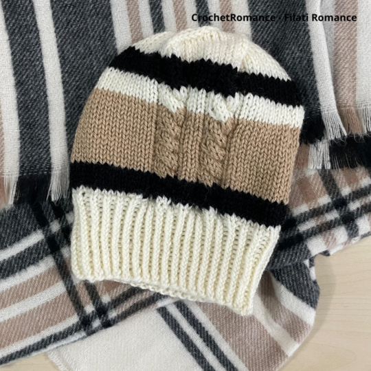Anleitung Stricken: Mütze mit Streifen und Zöpfen für Damen und Kinder
