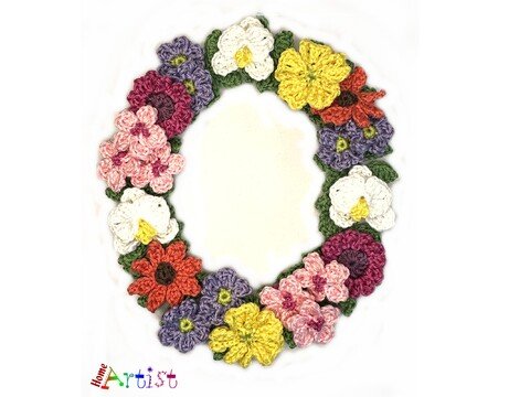 Floral letter O crochet applique