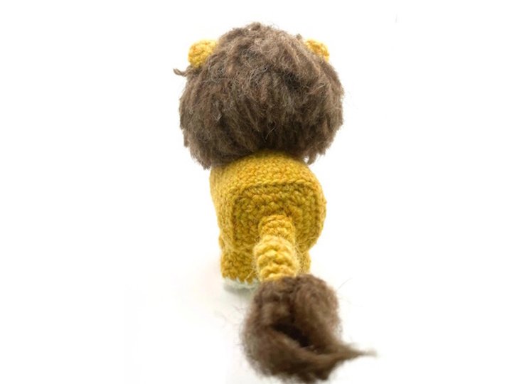 Häkelanleitung – friedlicher kleiner Löwe