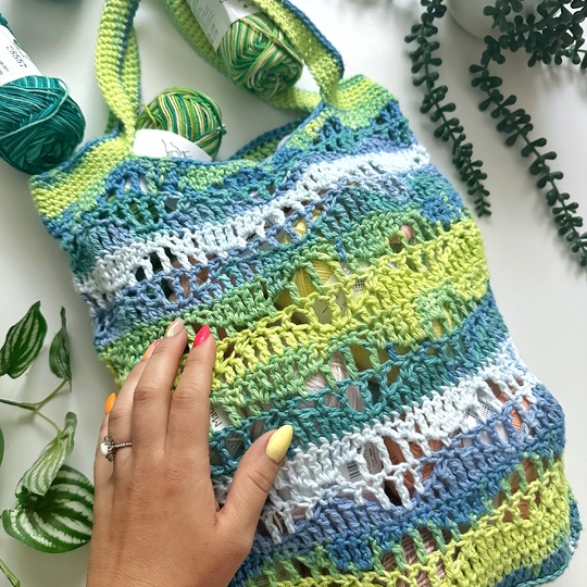 Delicate Waves Market Bag