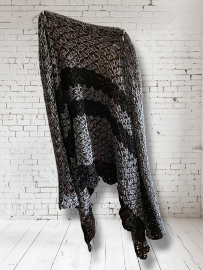 Häkelanleitung 2 in 1 Tiefes Dreieckstuch und Stola "Schattenspiel"