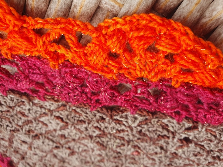 Häkelanleitung 2 in 1 Tiefes Dreieckstuch und Stola "Schattenspiel"