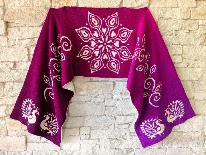 Schultertuch / Stola "White Peacock" - Doubleface Strickanleitung