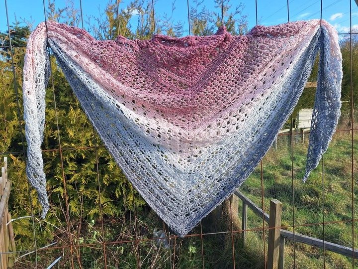 Häkelanleitung Dreieckstuch Rosia