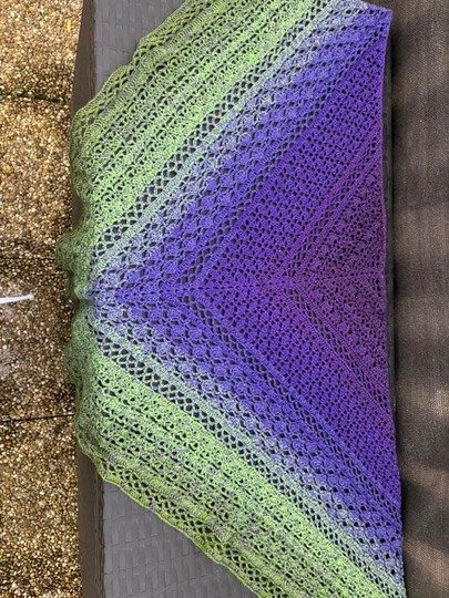 Häkelanleitung Dreieckstuch Rosia