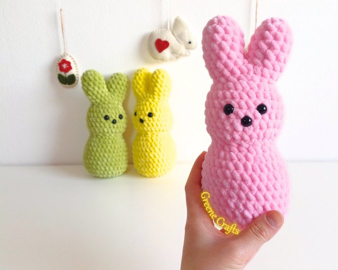 No Sew Mini Easter Bunnies - Crochet Pattern for Beginners