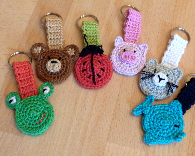 Häkelanleitung für Schlüsselanhänger Taschenbaumler "Tiere"