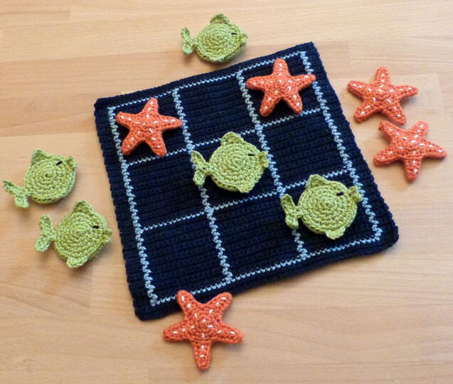 Crochet pattern for a popular family game ocean tic tac toe